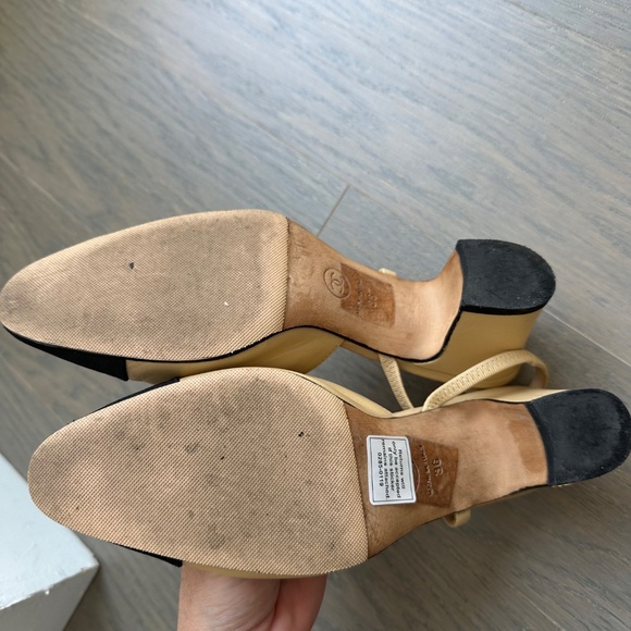 Chanel Slingbacks Beige Black Goatskin & Grosgrain Leather Heel Color Block - 36 - Picture 12 of 16